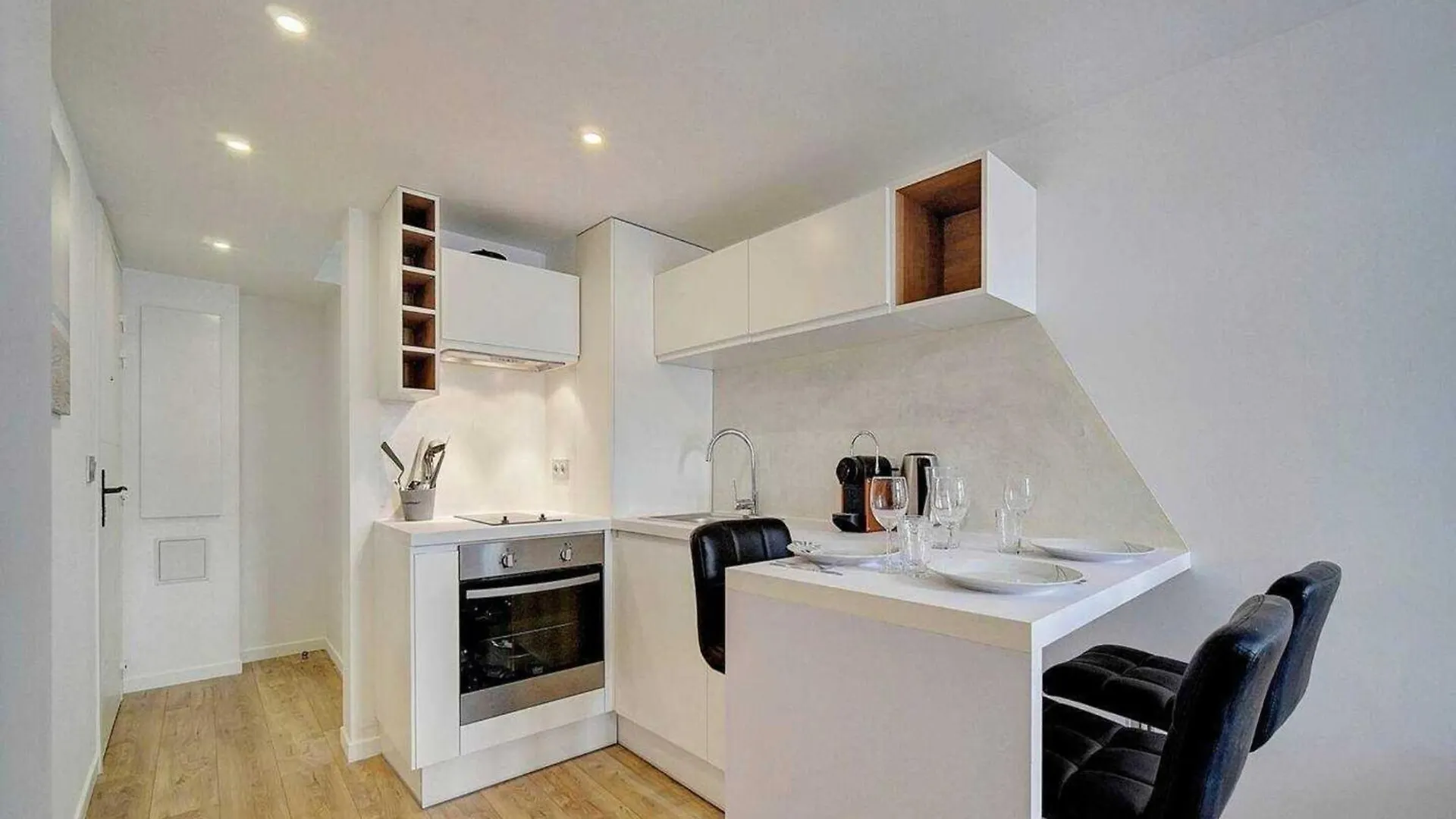Apartment Bright Duplex - Cannes Centre - Mobility Lease