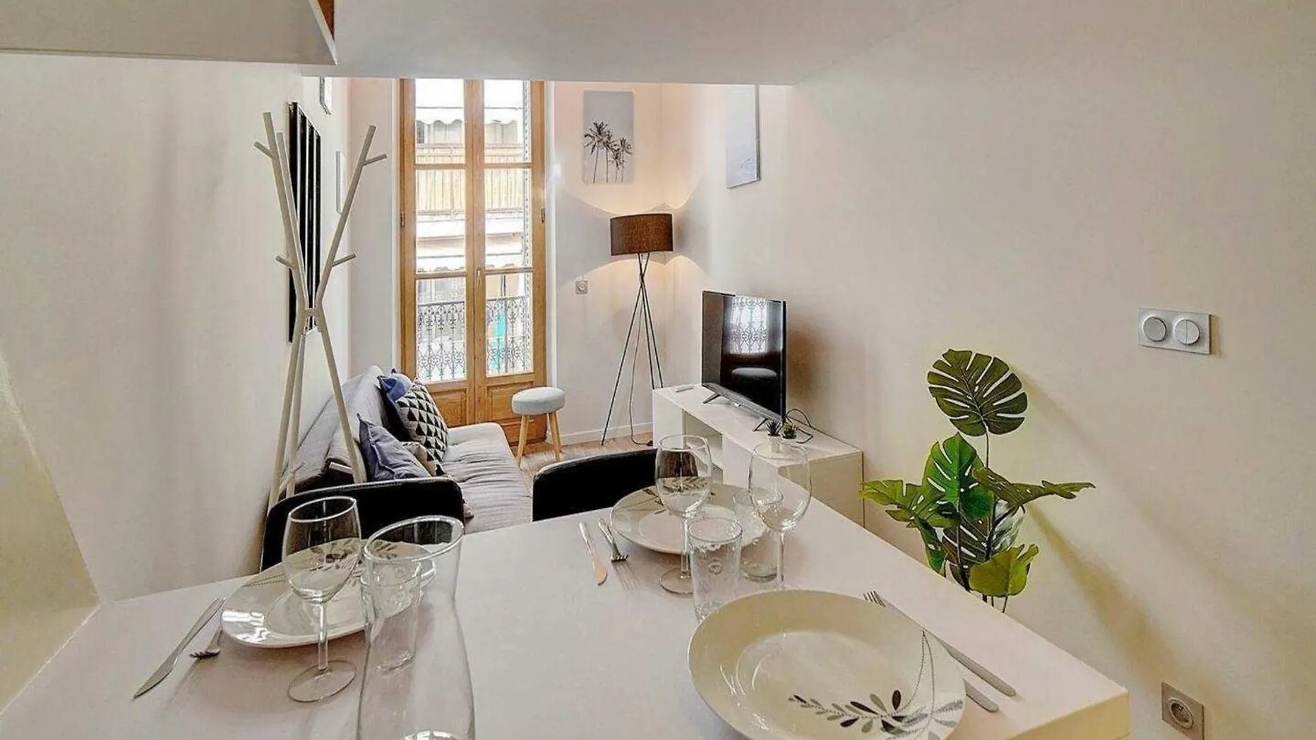 Apartment Bright Duplex - Cannes Centre - Mobility Lease